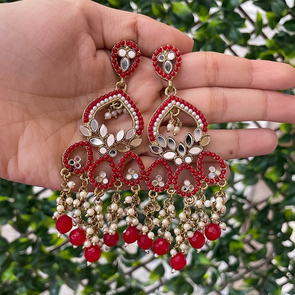 Mirror work trending earrings in red. Indian, south asian, Pakistani jewelry - Picture 3 of 3